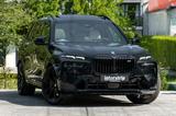 BMW X7 M60 SOFTCL.MASSAGE.EX.DRIVE.SKY.AHK.5/100 - BMW X7 M60 mit Benzin-Antrieb: Automatik