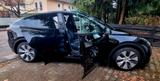 Tesla Model Y RWD, 220kW, Anhängerkupplung - schwarze Tesla Model Y