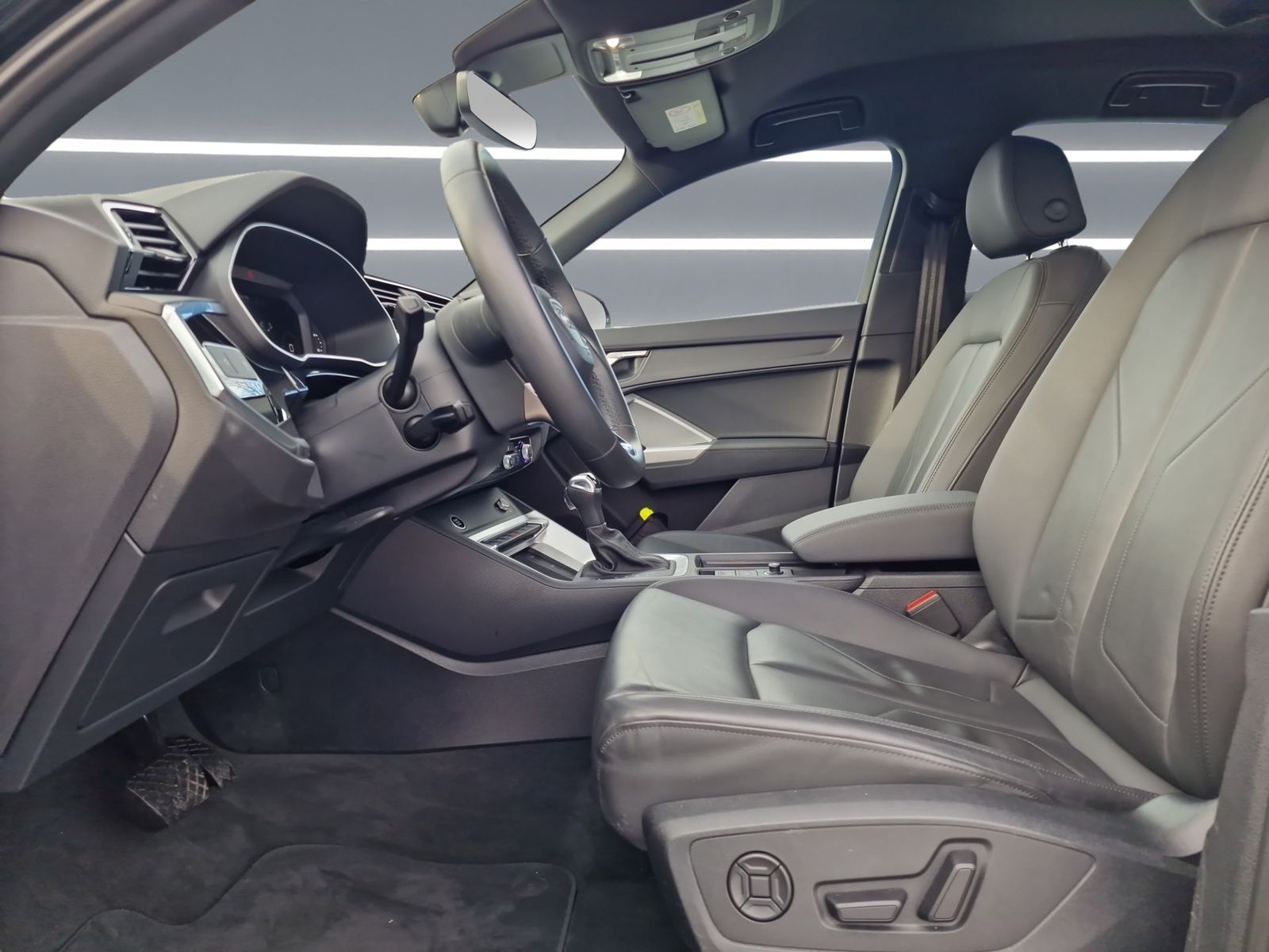 Audi Q3 - Bild 12