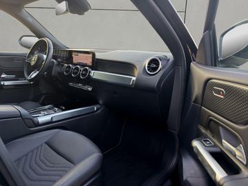 Mercedes GLB 200 - 12
