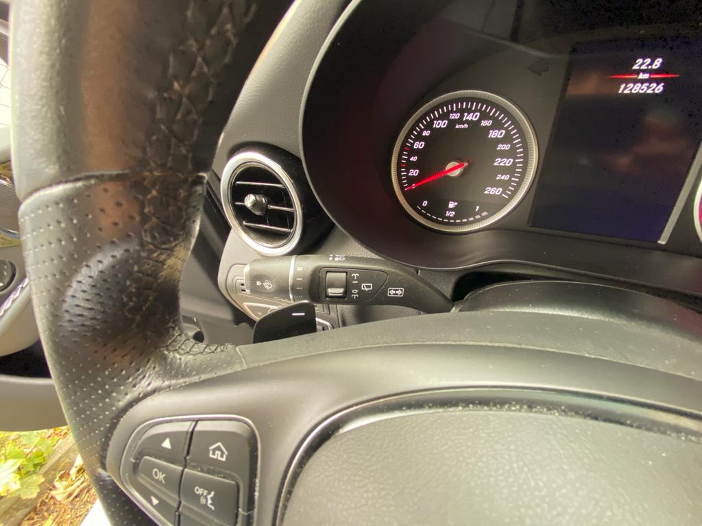 Mercedes-Benz GLC 220