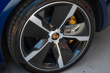 صورة مصغرة 14 لـ 2020 Porsche TAYCAN