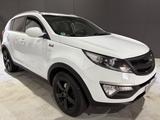 Kia Sportage 2.0 CRDI 4WD*Navi*AHK*Sitzhzg.* - Kia Sportage: Crdi 2wd