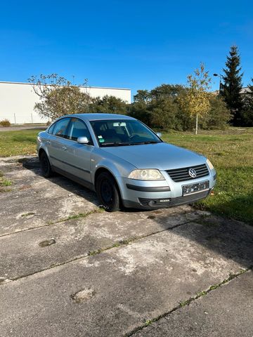 Volkswagen Passat 3BG