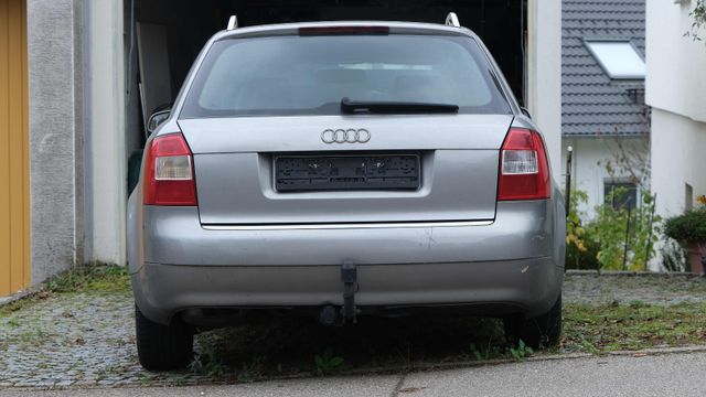 Audi A4 1.9TDI 74kW Avant - zum Teileverwerten