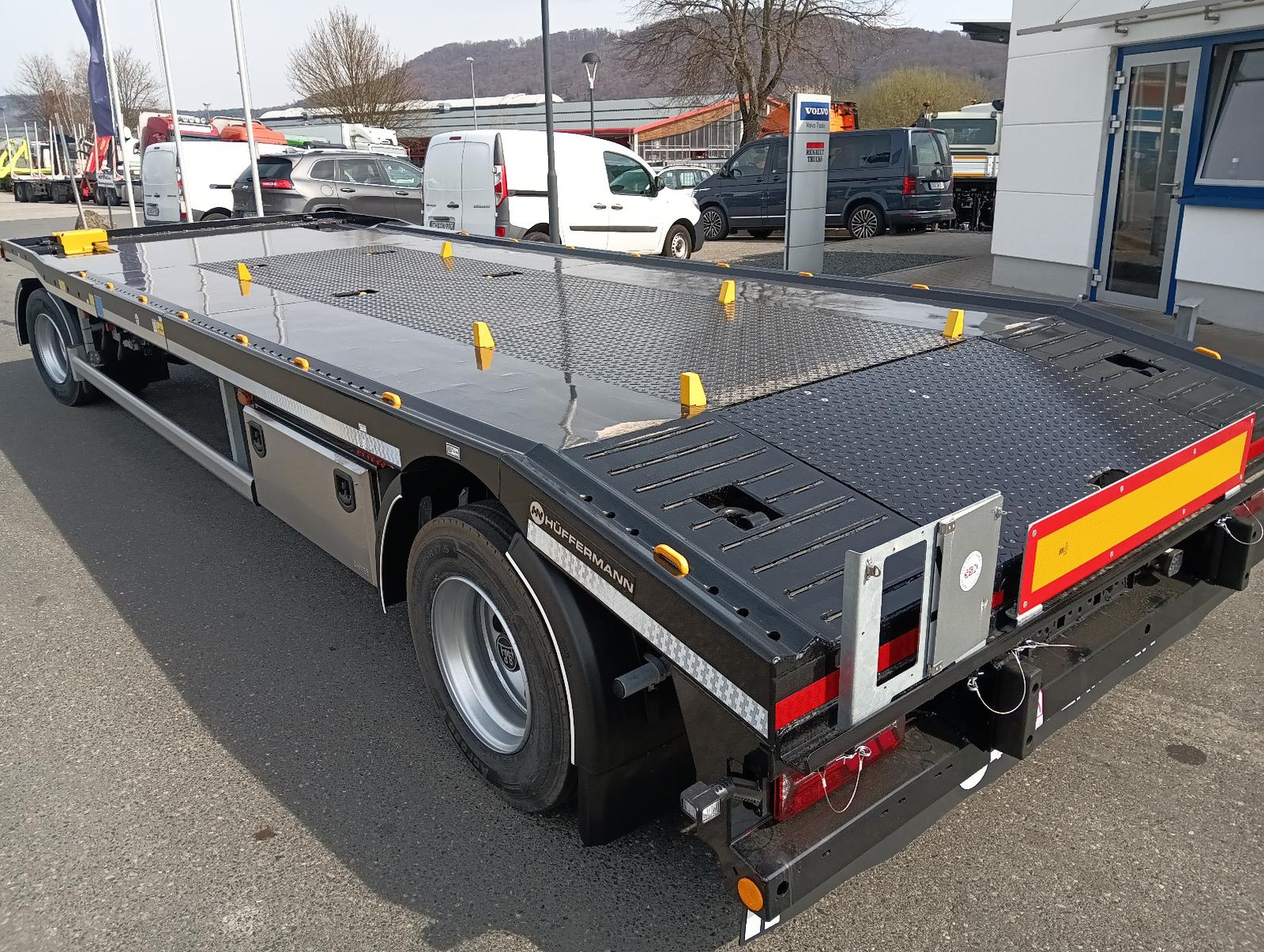 Hüffermann HPA 2072 Tieflader Abroller Rampen FullOptionNEU
