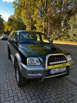 Mitsubishi l200  diesel 4x4 tüv neu - Mitsubishi Outlander aus 2005