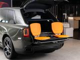 Rolls-Royce Cullinan Black Badge - Inspired By Fashion Fu-Sh - gebrauchte Rolls Royce SUV & Geländewagen