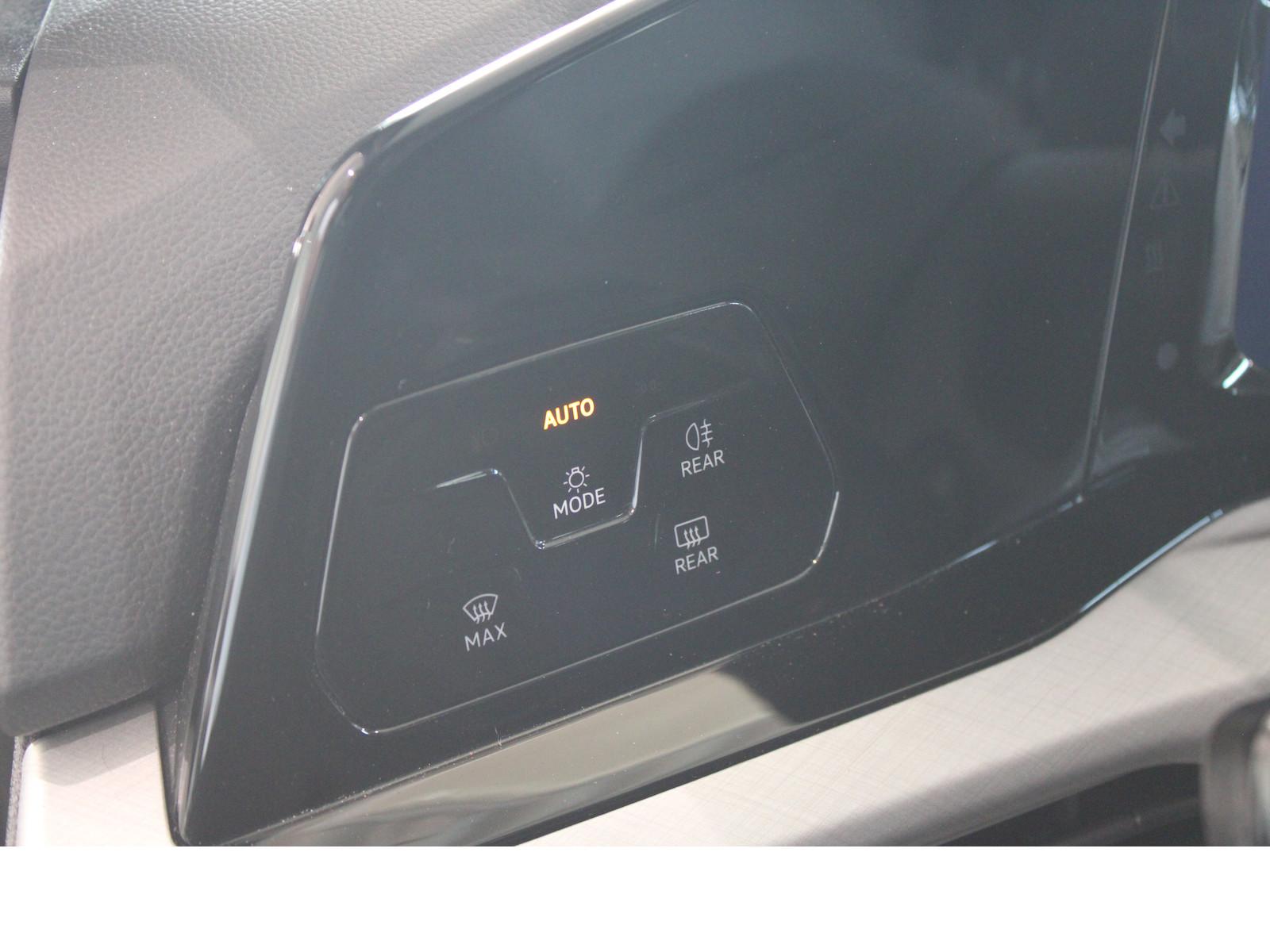 Volkswagen Golf 1.4 eTSI Life LED*PDC*DSG*NAVI*VIRT*, миниатюра 8