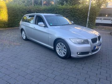 BMW 320 - 5