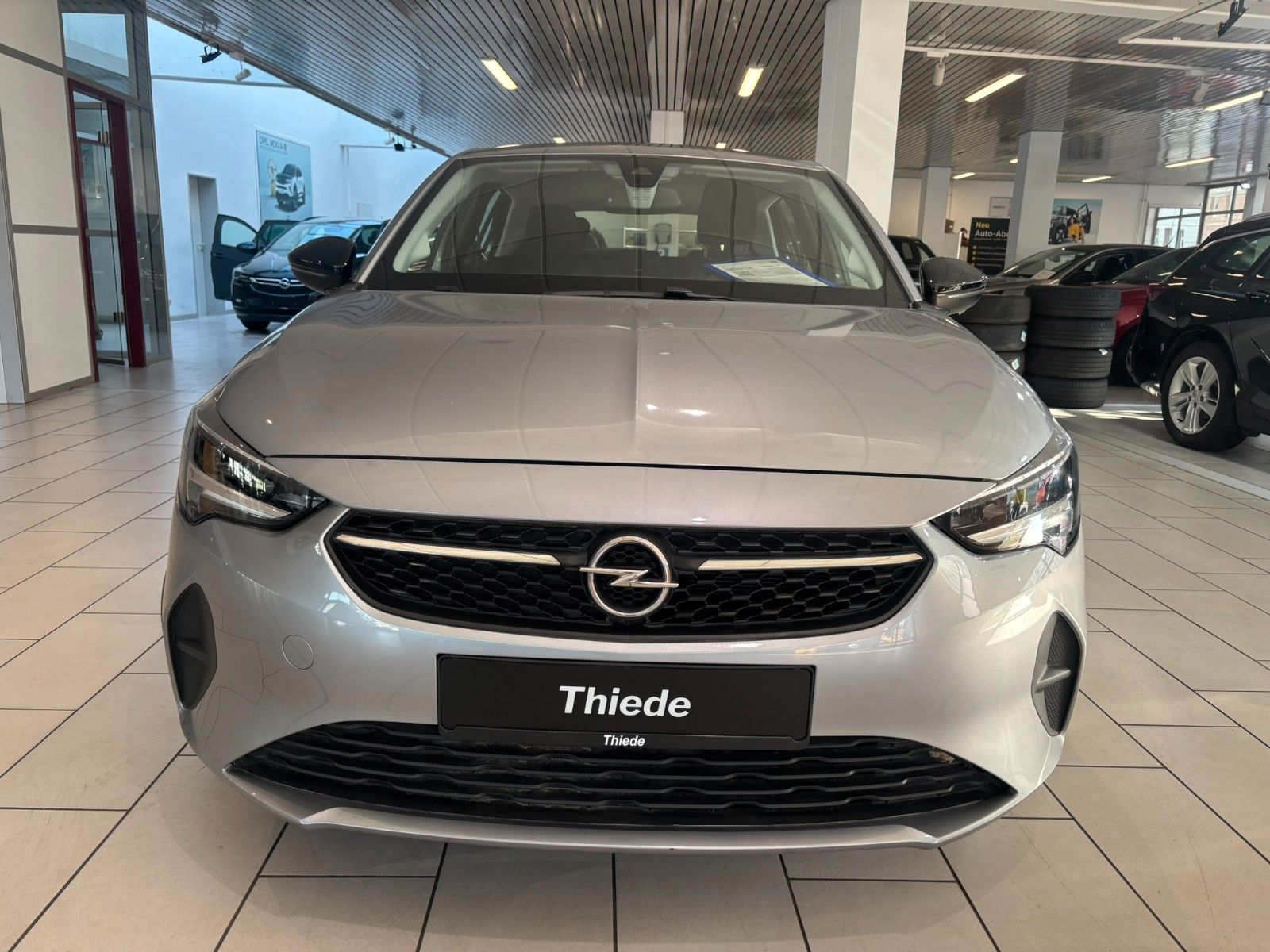 Fahrzeugabbildung Opel Corsa F 1.2 EDITION NAVI/LED/TEMP/PDC/SPORT/DAB+