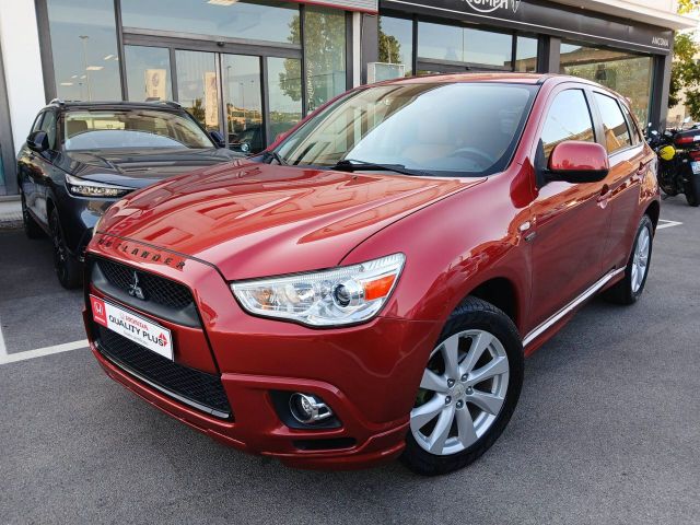 Mitsubishi Outlander 2.0 SPORT 4WD CVT