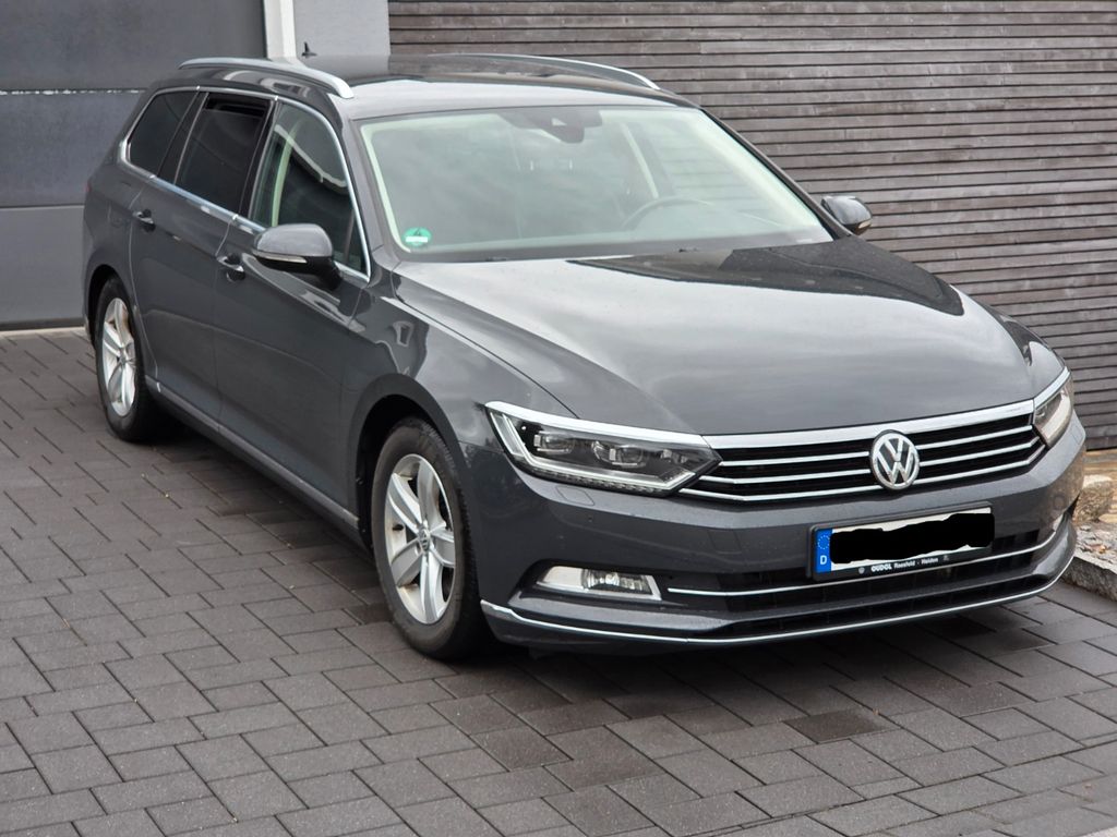 Image of Volkswagen Passat