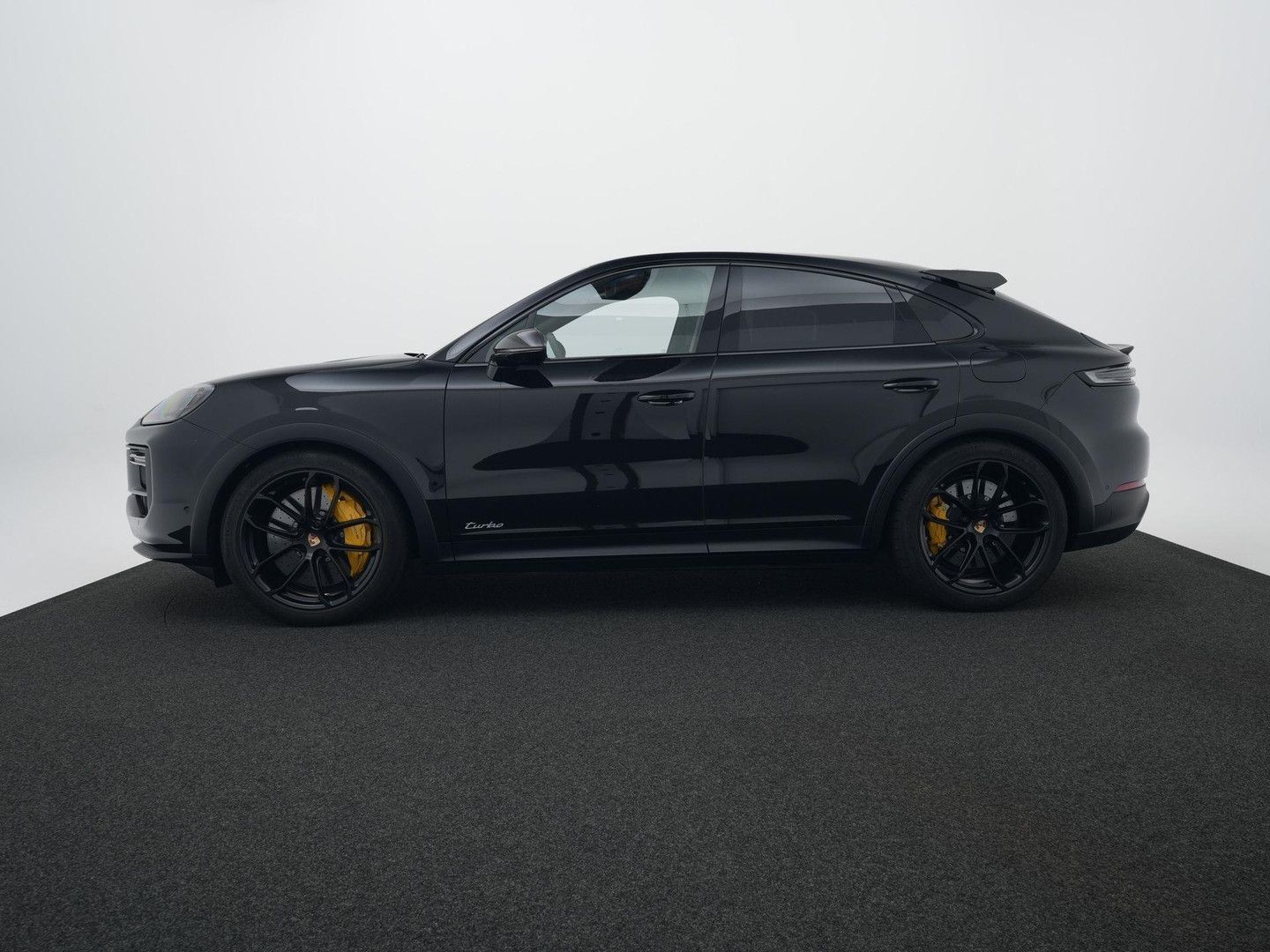 Porsche Cayenne Turbo E-Hybrid Coupé mit GT Pakket imagem 2