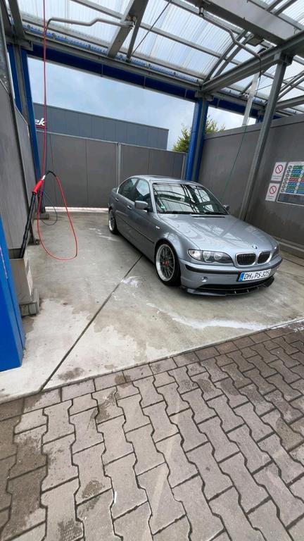 BMW 325
