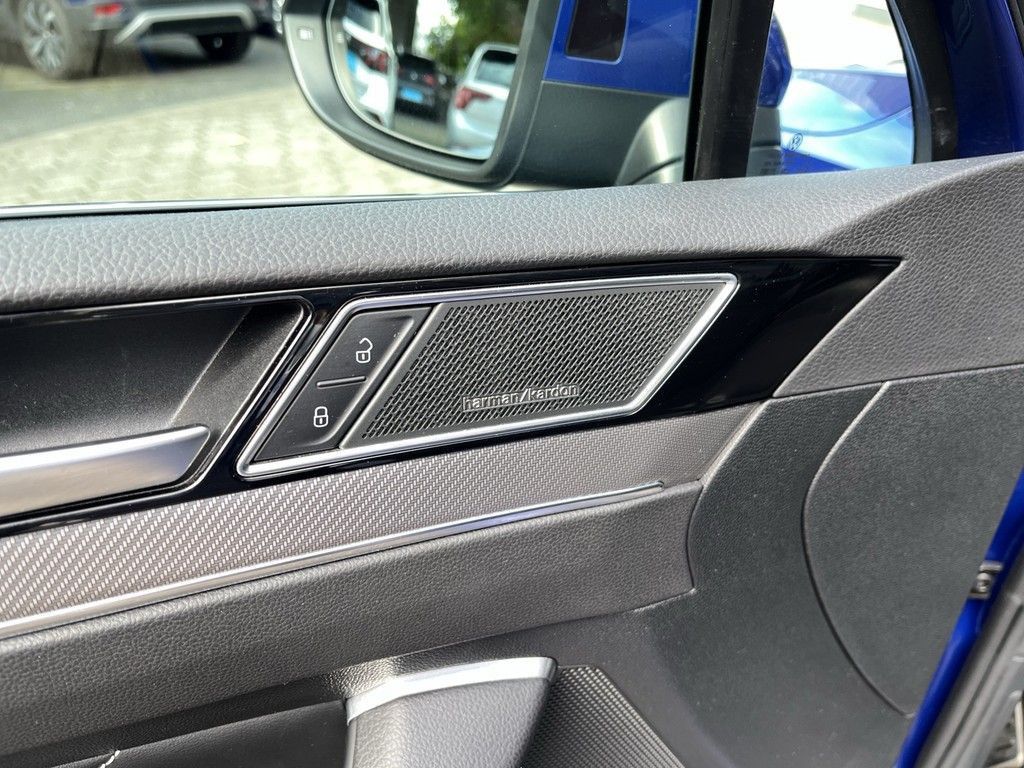 Volkswagen Passat Variant - Bild 17