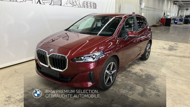 BMW 216i Active Tourer Harman/K Kamera LED