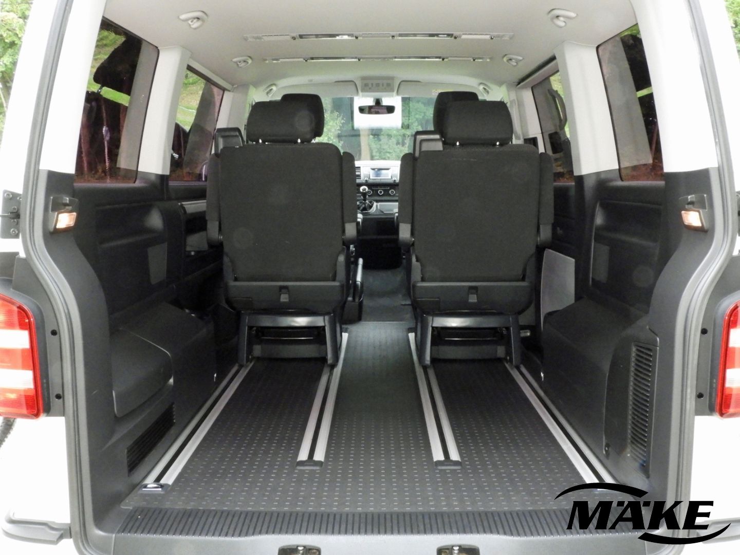 T6 Multivan Trendline 2.0 TDI AHZV LED PDC