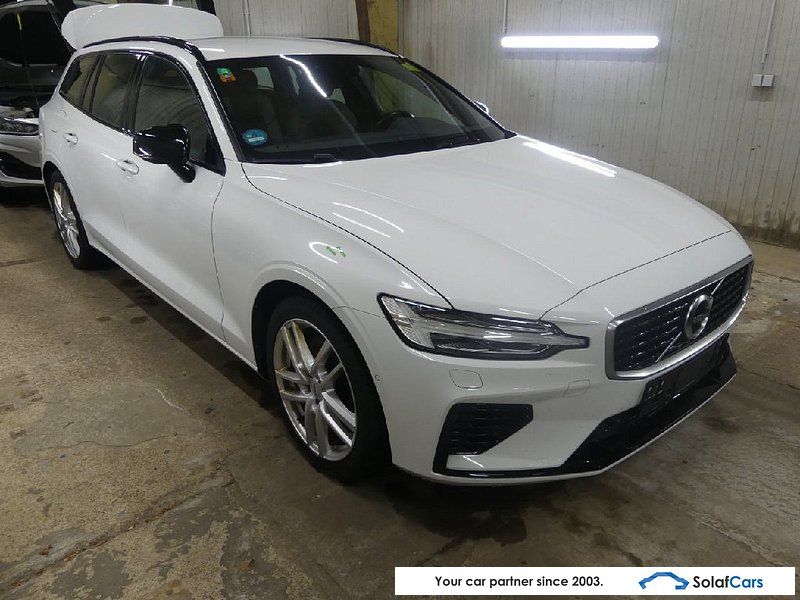 Volvo V60 2.0 T8 PHEV AWD R-Design Aut. LED Virtual H imagem 2