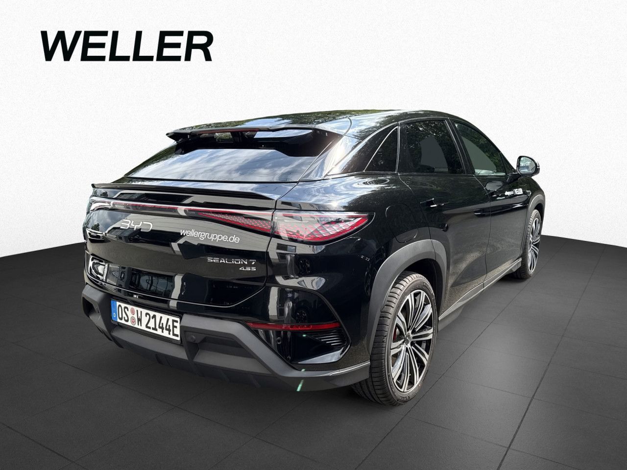 BYD SEALION 7