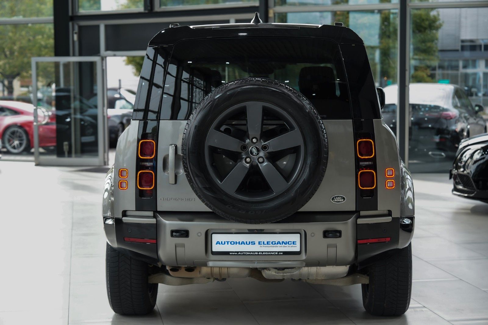 Land Rover Defender 110 X-Dynamic SE*LUFTFED*MERDIAN*360°* foto 6
