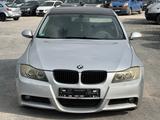 BMW 320 3 Touring 320d M Paket - BMW 320 aus 2007: Kombi, 320d