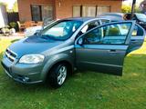 Chevrolet Aveo LPG AHK neu Reifen TÜV bis ... - Chevrolet Aveo mit LPG-Antrieb