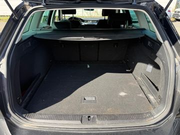 Volkswagen Passat Variant - 7