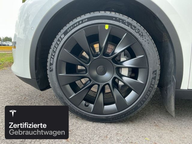 Tesla Model Y Long Range AWD foto 7