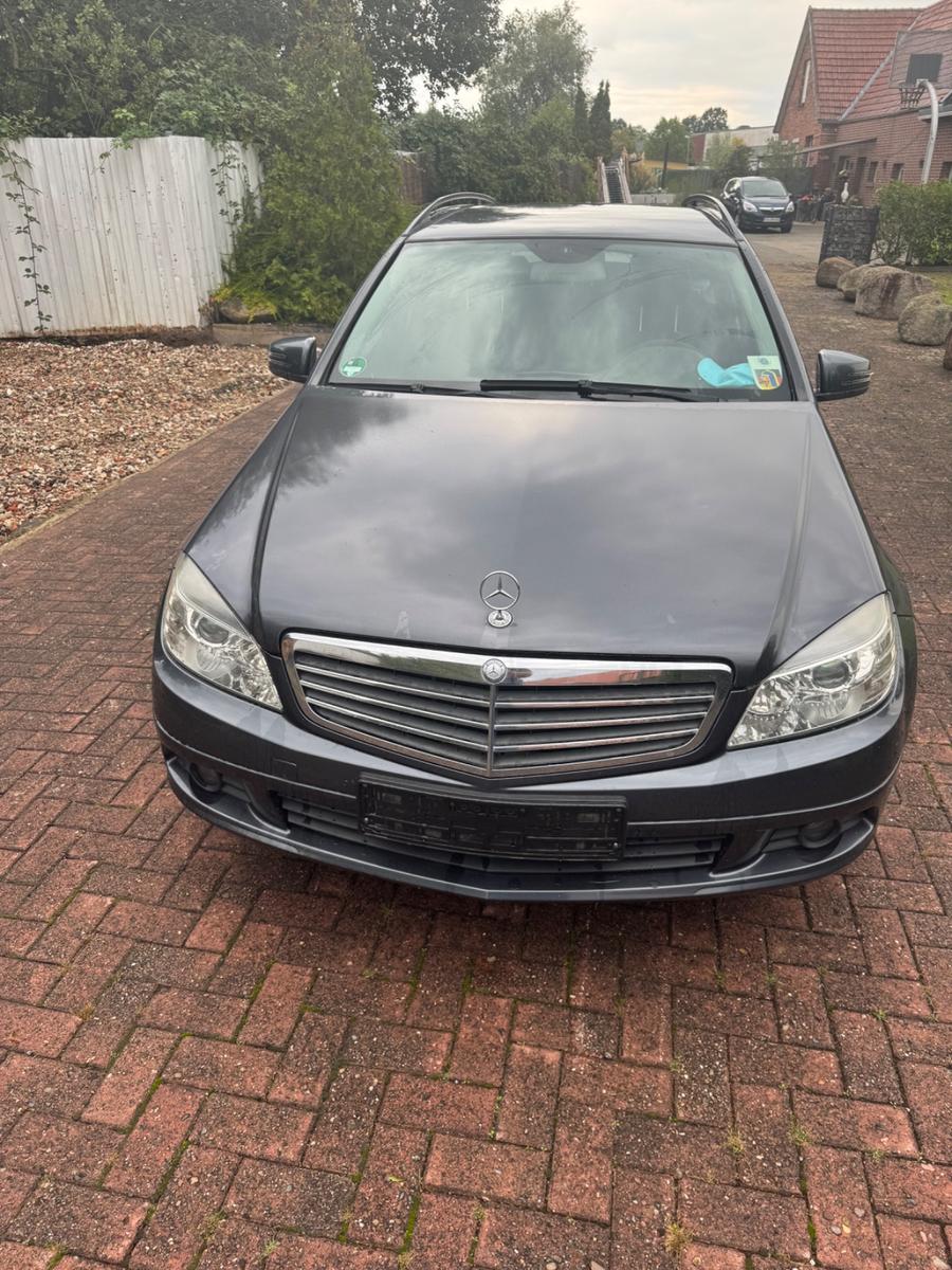 Mercedes-Benz C180, 2009