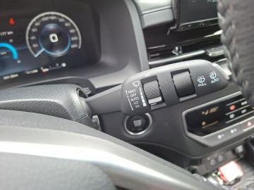 KGM Musso Grand Black 2.2 AT Navi°Leder° Sperrdiff°A