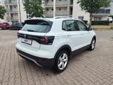 Volkswagen T-Cross 1.0 TSI Style Navi LED Totwinkel SHZ PDC - VW T-Cross Gebrauchtwagen in Stuttgart
