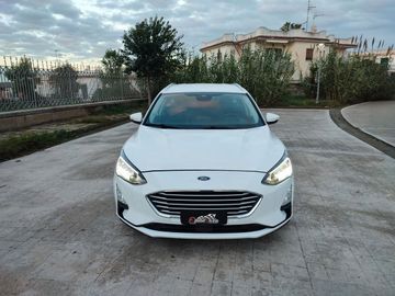 Ford Focus - 1