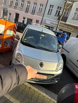 Renault Kangoo Luxe 1.5 dCi 110 FAP Luxe - Renault Kangoo aus 2010 mit Diesel-Antrieb