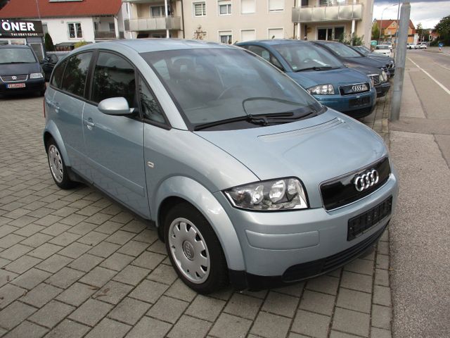 Audi A2 1.6 FSI TÜV NEU