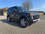 Lada Taiga Urban Plus 4x4 - Lada: 4.4