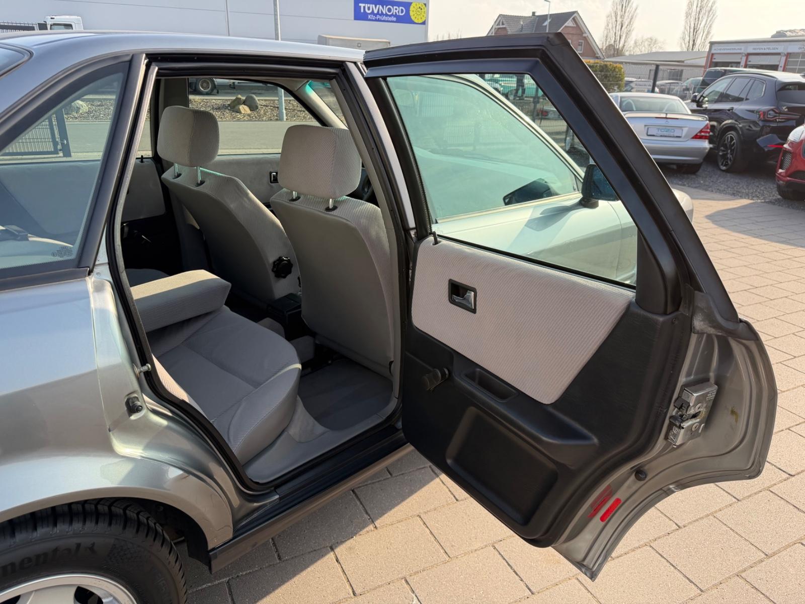 Audi 80 2.0 *S.DACH*SCHECKHEFT*2.HAND*TOP GEPFLEGT*