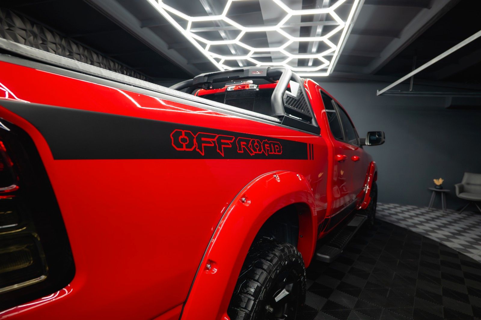 Fahrzeugabbildung Dodge RAM 5.7 V8 HEMI 4x4 RED DEVIL Offroad LONGBED