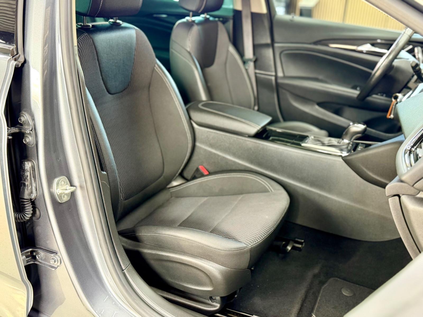 Opel Insignia B Grand Sport Elegance 2,0Ltr./Navi/Acc