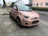 Fiat 500e 3+1 42 kWh - Icon + Garantie - Fiat 500e: 5 Türen
