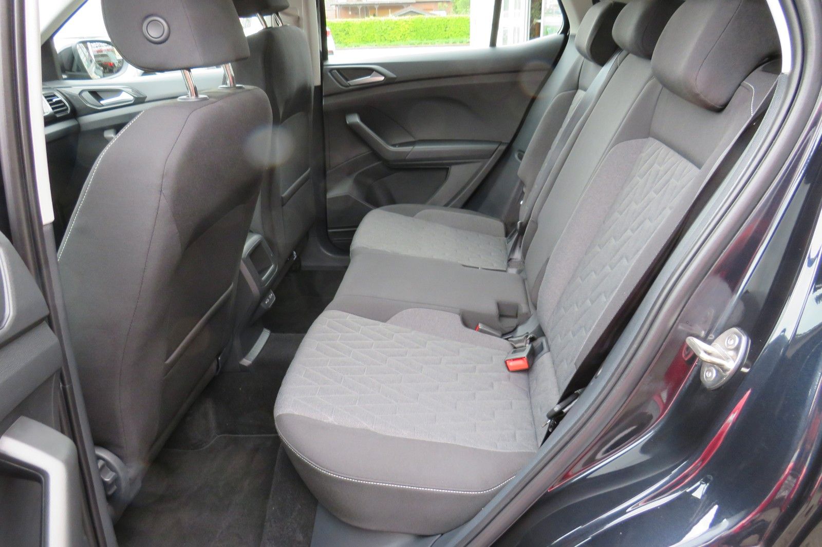 Fahrzeugabbildung Volkswagen T-Cross 1.0 TSI Life ACC ASSISTENTPA. SITZH. 1HD