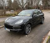 Porsche Cayenne S Hybrid S - Neuer TÜV! 8 fach bereift - Porsche Cayenne mit Hybrid-Antrieb: Geländewagen