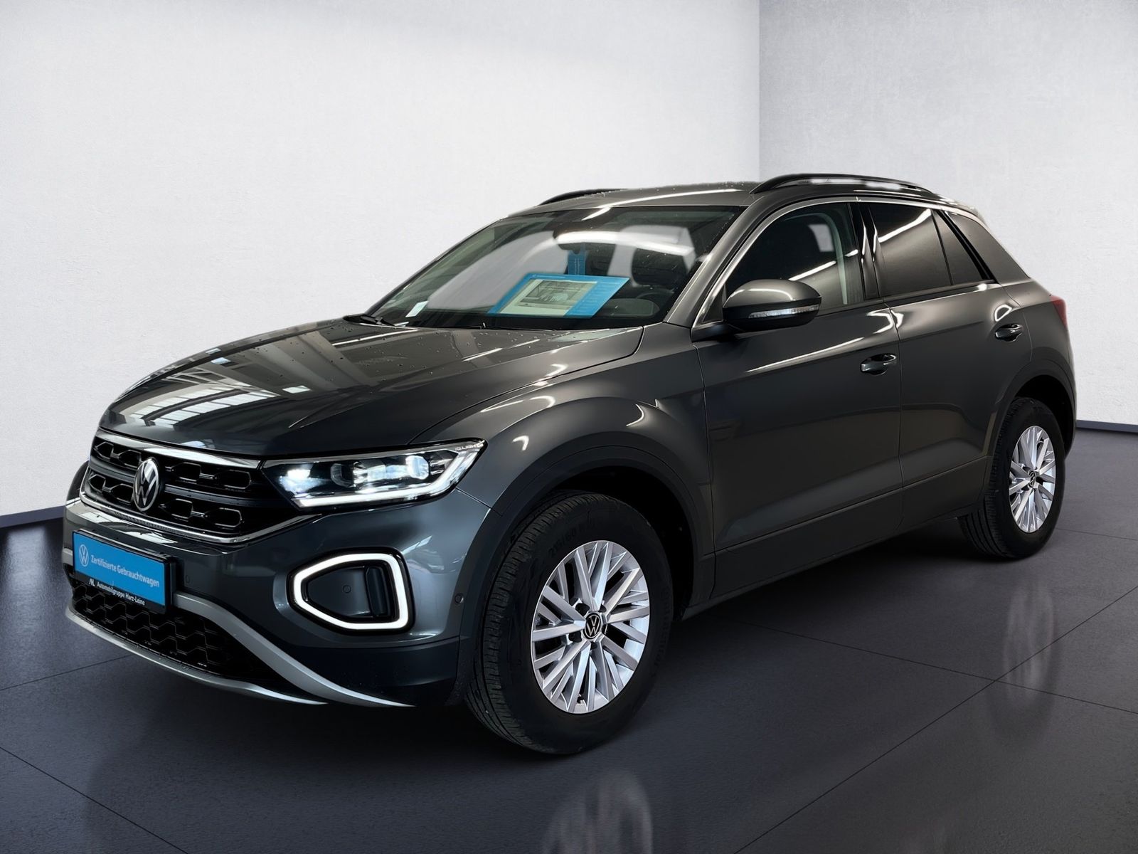 Volkswagen T-Roc LIFE TSI ALU 16 BEATS AUDIO LED-PLUS PARK foto 2