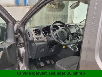 Renault Trafic - 12