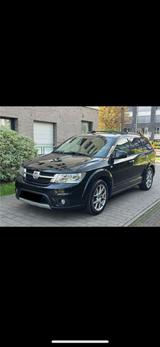 Fiat Hallo ich verkaufe meine Auto Fiat FREEMONT - Fiat Freemont in Frankfurt (Main)