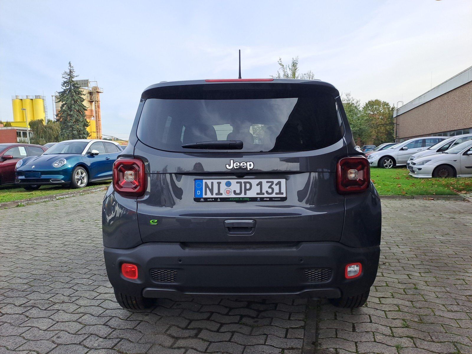 Fahrzeugabbildung Jeep Renegade Limited Mild-Hybrid FWD