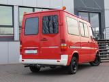 Mercedes-Benz Sprinter 210 D Feuerwehr 8-Sitzer - mit Diesel-Antrieb: Feuerwehr