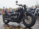 Triumph Bonneville Bobber Black - TRIUMPH BONNEVILLE BLACK