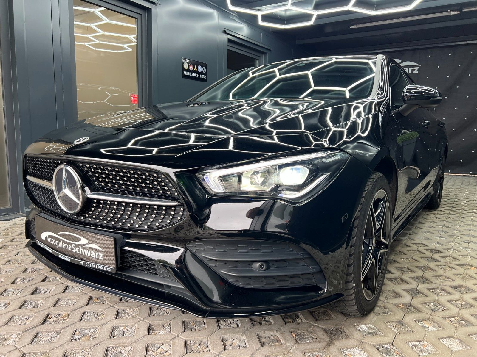 Mercedes-Benz CLA 250e SB 8G AMG NIGHT LED AUGR+SPUR RKAM AMBT imagem 3