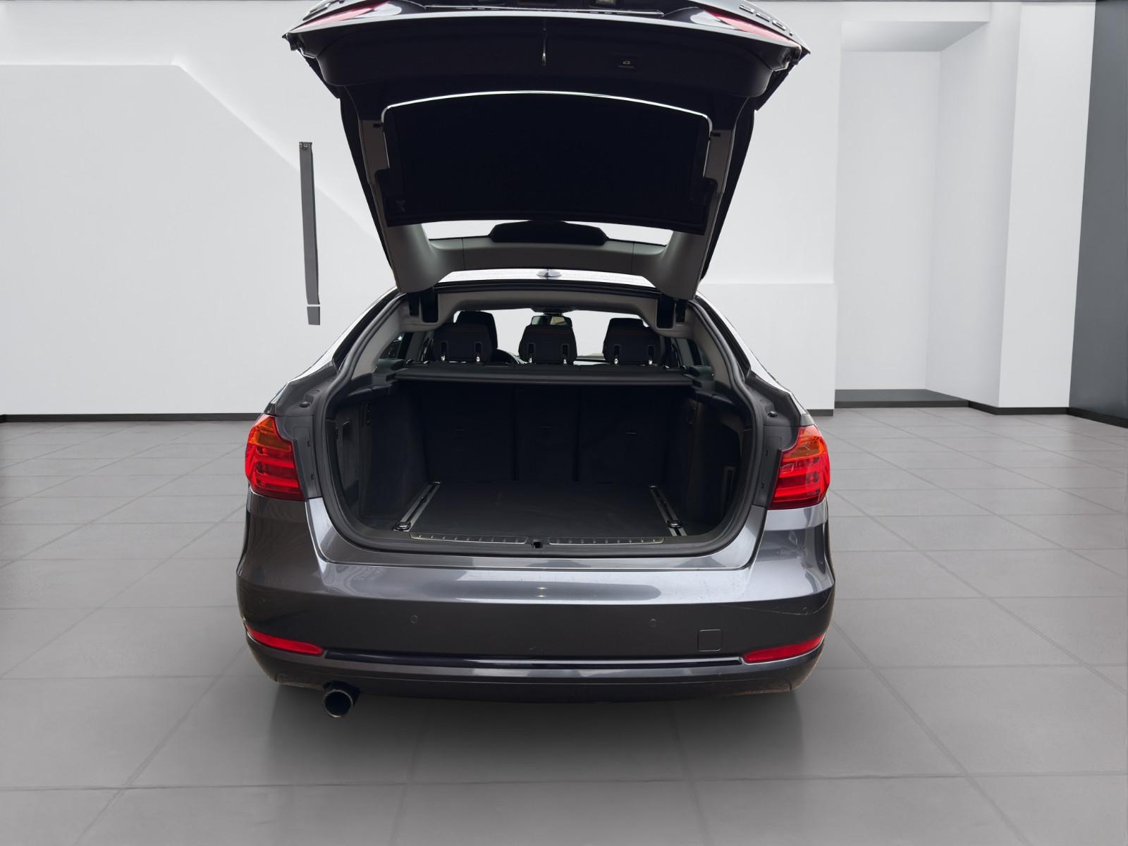 BMW 320i GT Sport Line 1.Hand